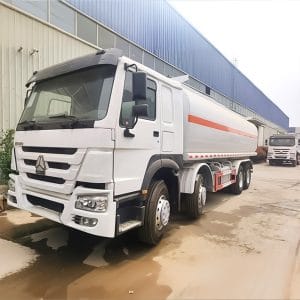 Transport Truck 8x4 Howo Fuel Tanker Truck