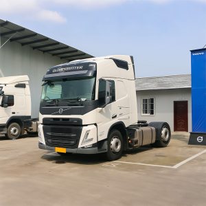 Volvo Tractor Truck Second Hand FM 460HP 4X2 Trailer Head