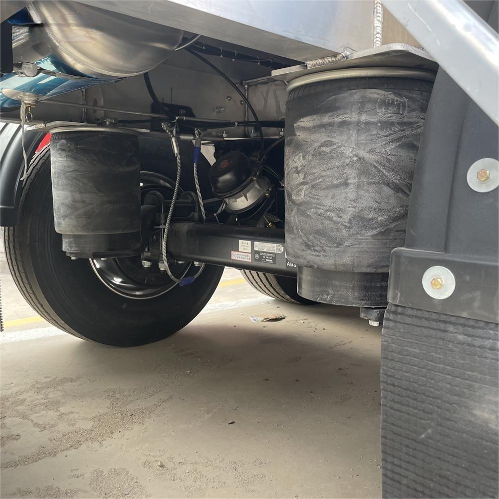 2044-202308301543016712