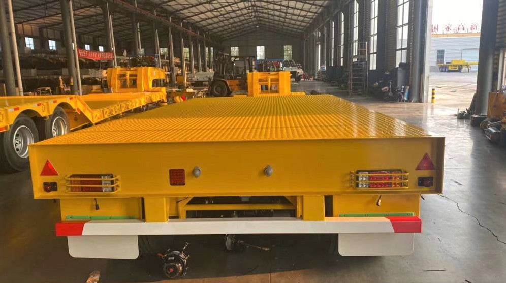 DE lowboy trailer (11)