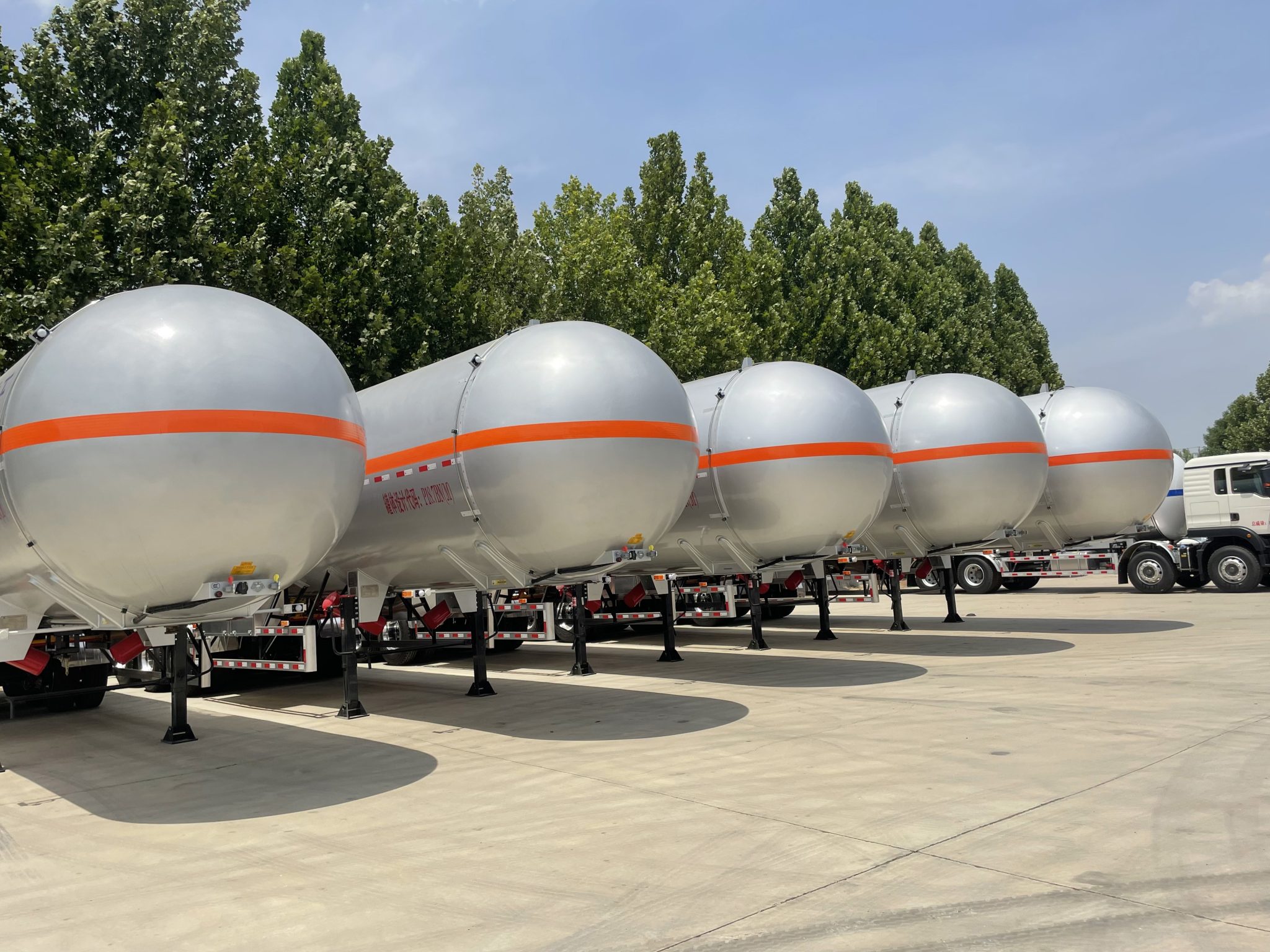 fuel tanker trailer (12)