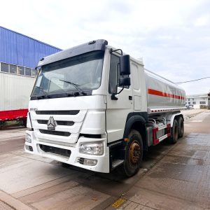 HOWO 6x4 Fuel Tank Truck