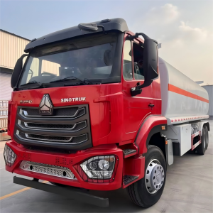 HOWO NX Oil Tanker Truck