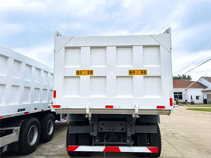 howo dump truck
